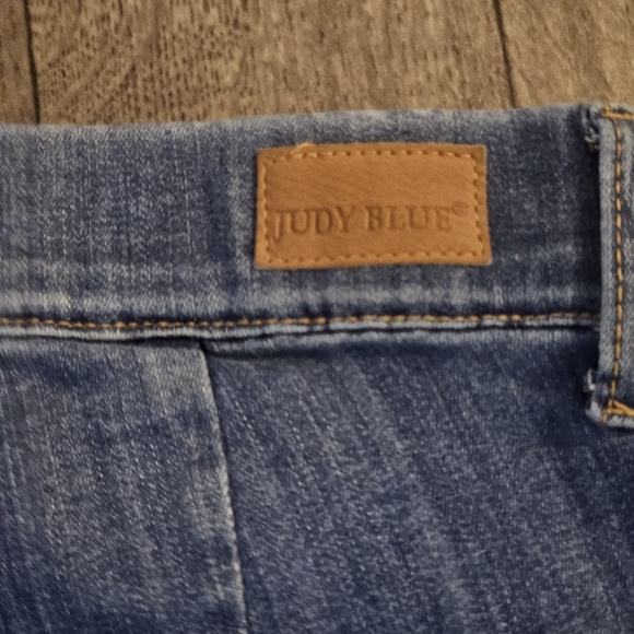 Judy Blue Classic Flare Jeans in Blue Size 16w {J3} - Picture 7 of 11